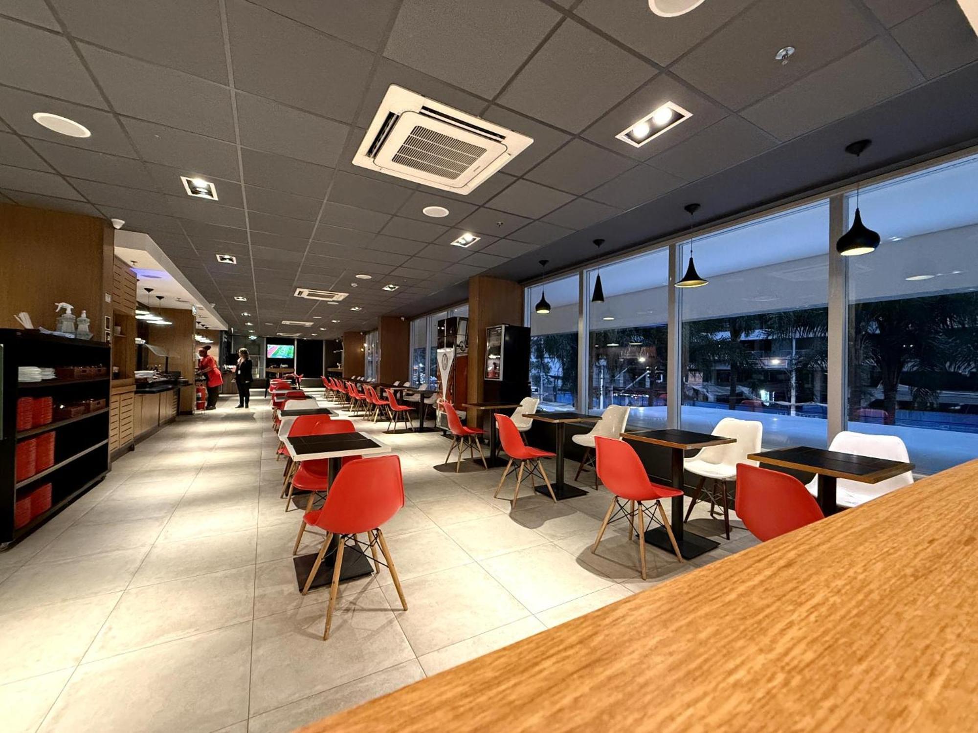 Ibis Sao Paulo Ibirapuera Hotel Kültér fotó